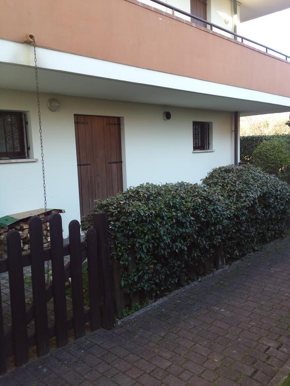 Ground Floor,top Level Apartamento